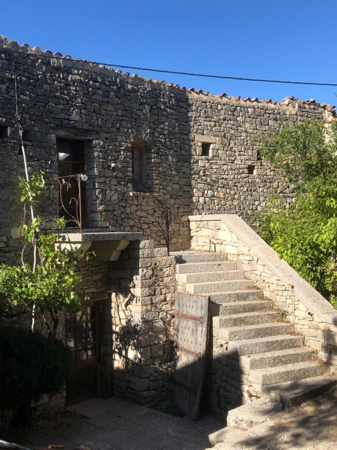 La Tour Des Baronnies A La Porte De L Eau Saint-Auban-sur-lʼOuvèze Zewnętrze zdjęcie